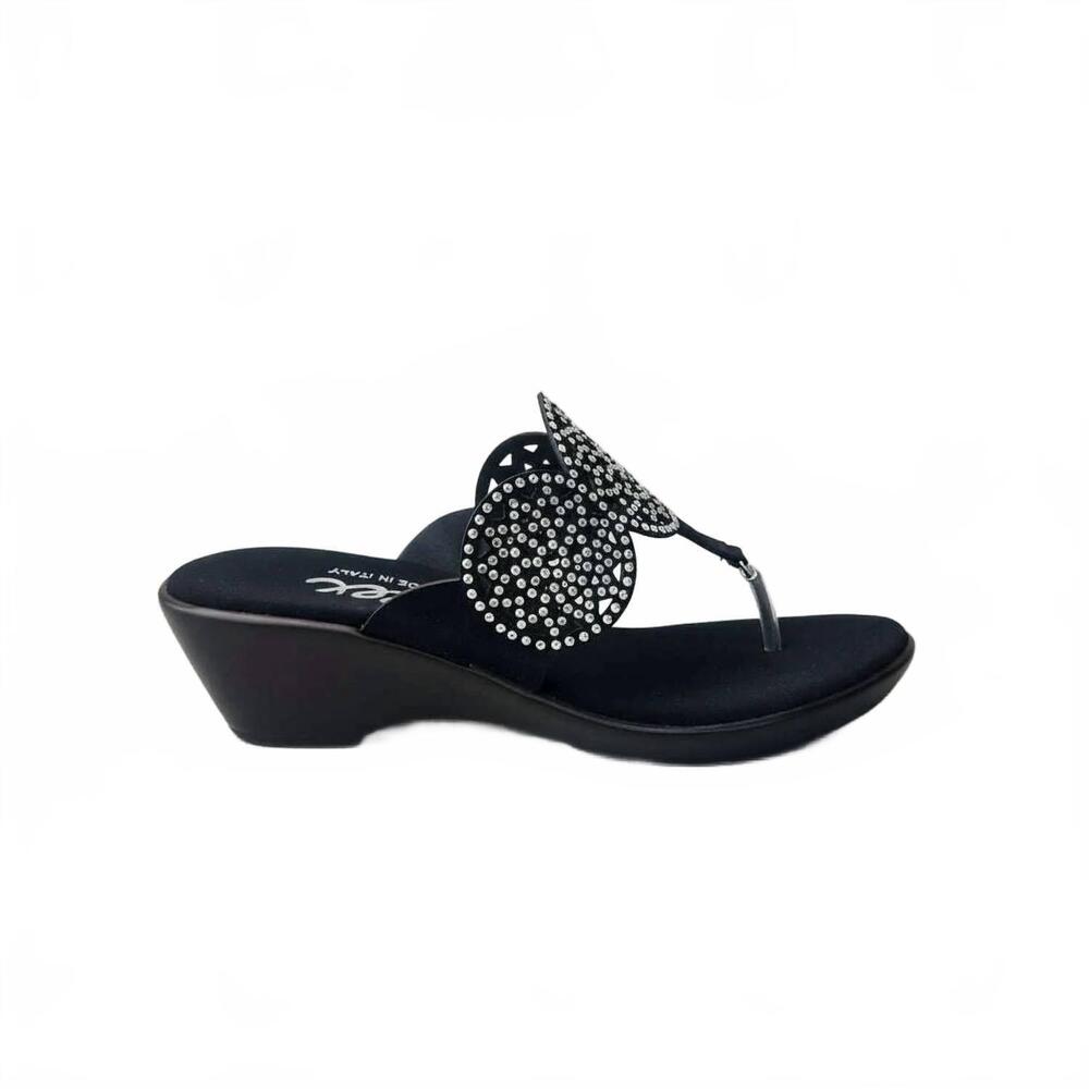 NEW ONEX women's alfie toe thong sandal in black